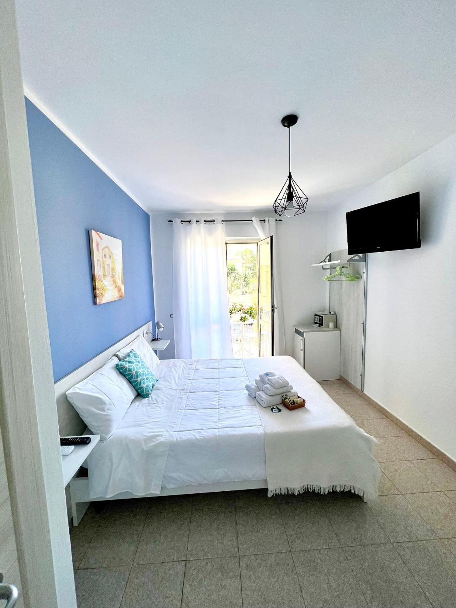 Bed and Breakfast Light Blue Tropea Exterior foto